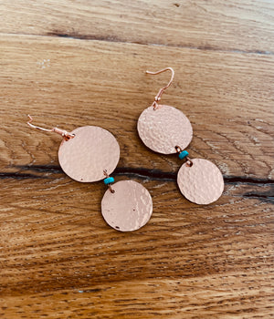 Double round copper earrings