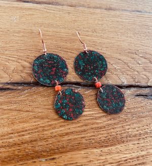 Double round copper earrings