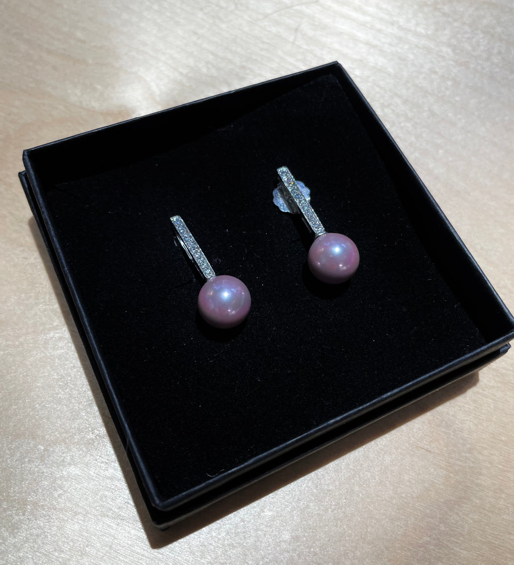 Voila - pearl earrings (Pink pearl on zirconia sterling silver rod)