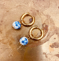 Blauw drop ceramic earrings