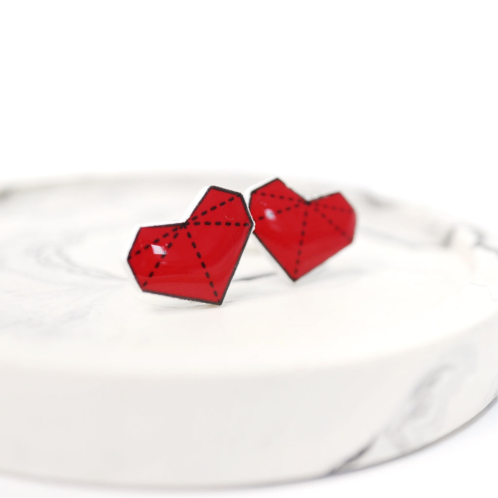 Hearts stud earrings