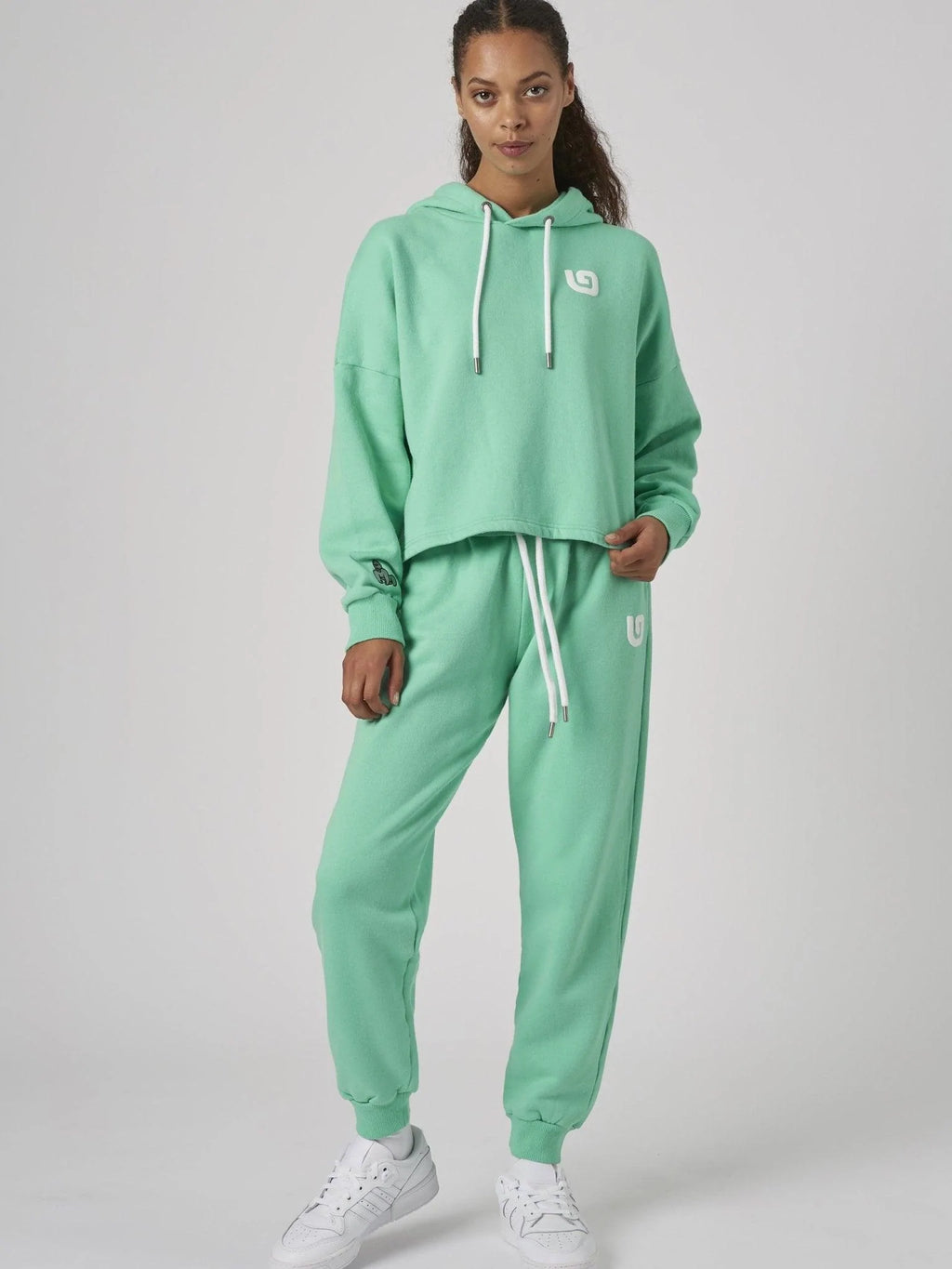 Mint green 2025 nike tracksuit